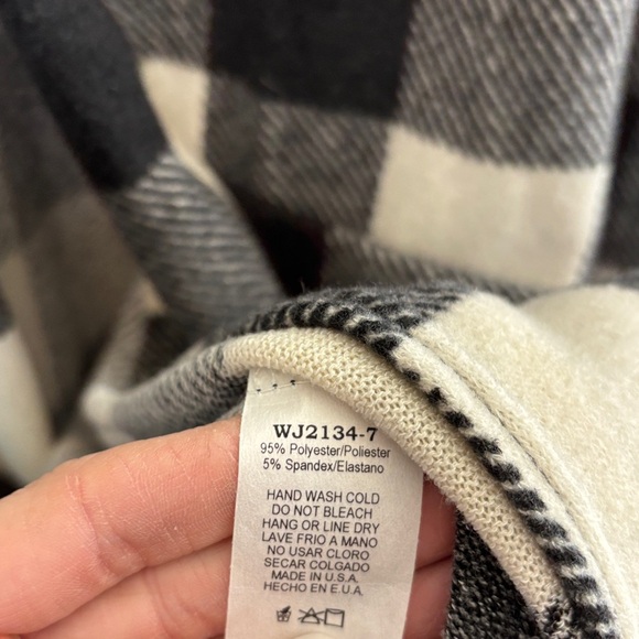 Plaid Open-Front Cardigan Sweater - Picture 5 of 5